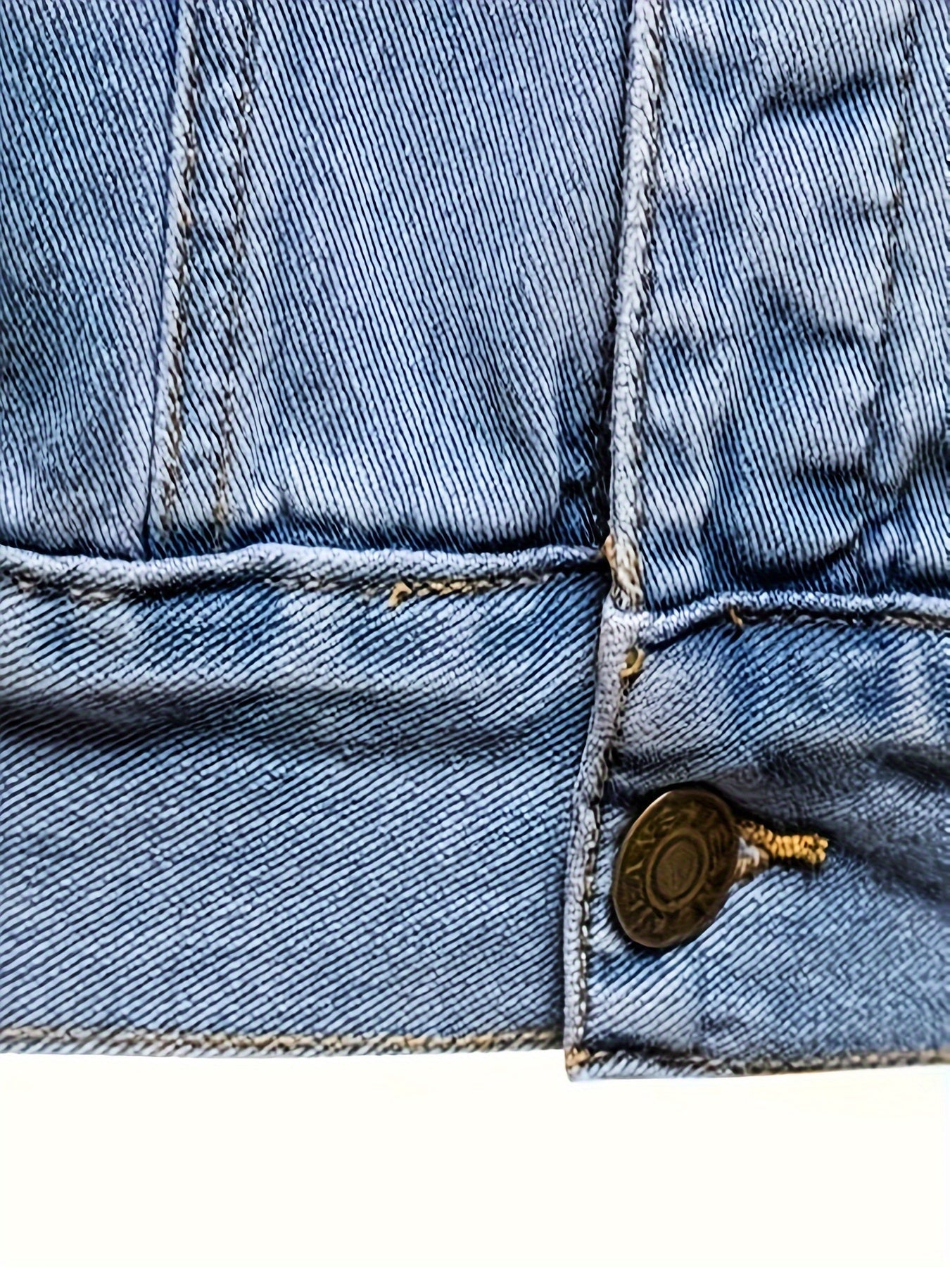 Breslin | Men’s Essential Denim Jacket — Classic, Versatile & Timelessly Cool